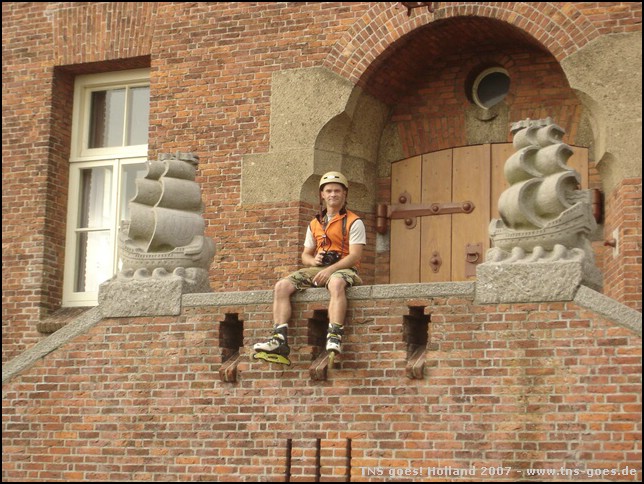 Holland-070922-163628-RH.jpg