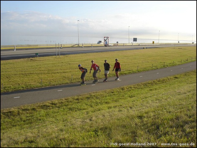 Holland-070922-180552-RH.jpg