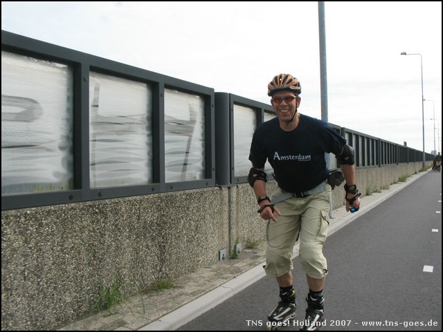 Holland-070924-104926-FR.jpg