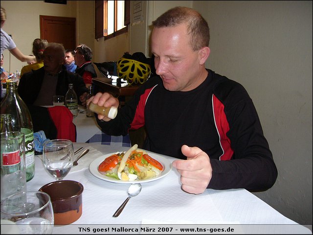 070319-134732-thomas.jpg