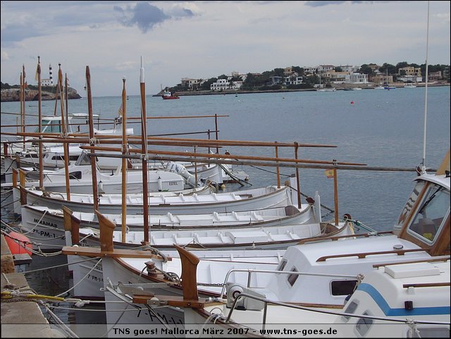070321-155758-thomas.jpg