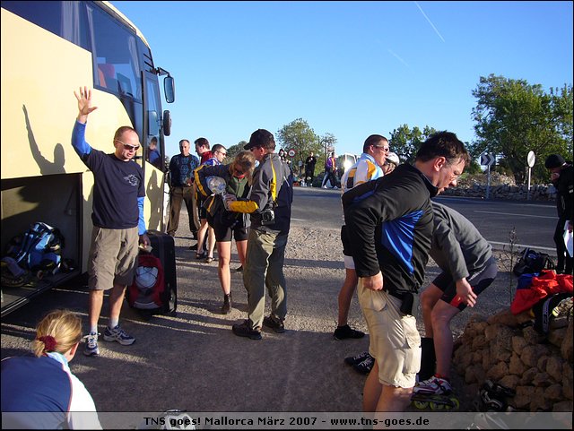 070323-175654-thomas.jpg