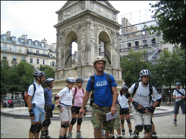 Paris-070728-132710-SR.jpg