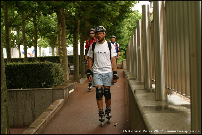 Paris-070729-111022-FR.jpg