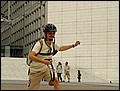 Paris-070729-110100-FR-1.jpg