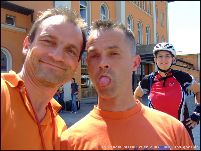 PW-070801-140248-MN.jpg