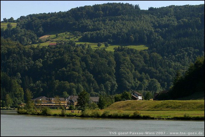 PW-070801-164820-FR.jpg