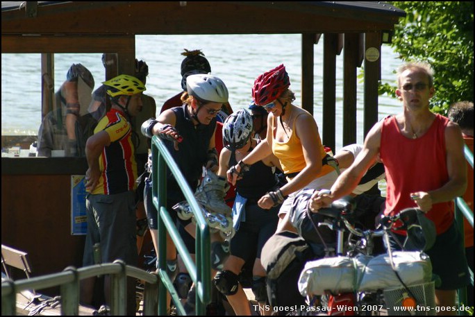 PW-070801-165936-FR.jpg