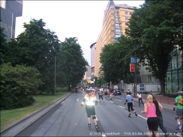 TNS-080603-211624.jpg