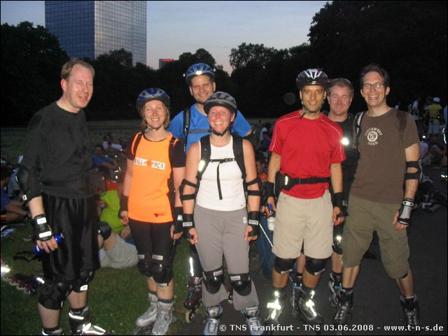 TNS-080603-213702.jpg