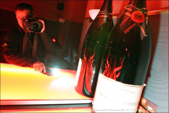 tns-party-08-003.jpg