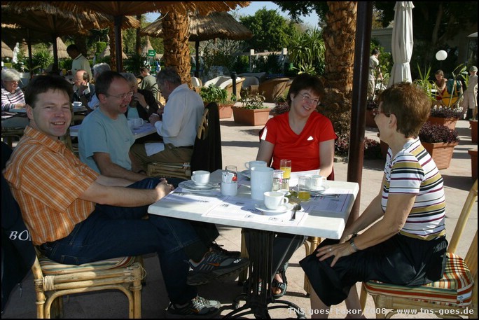 lxr-080212-092750-fr.jpg