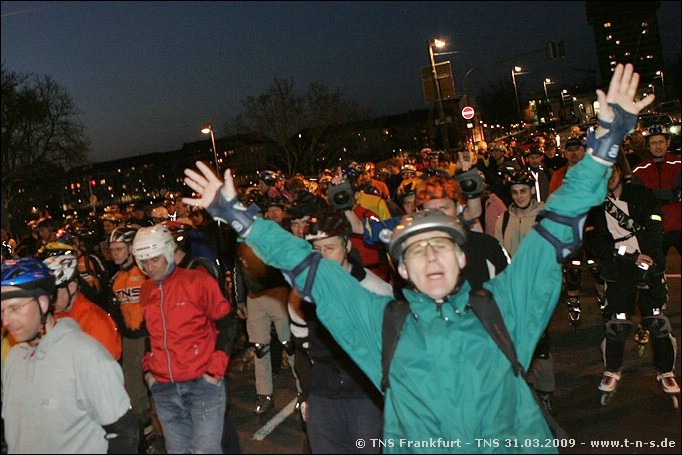 tns-31-03-09-055.jpg