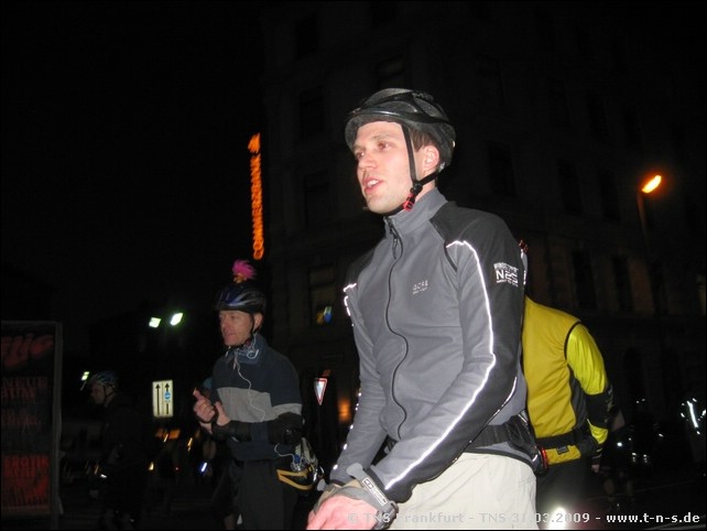 tns-31-03-09-062.jpg