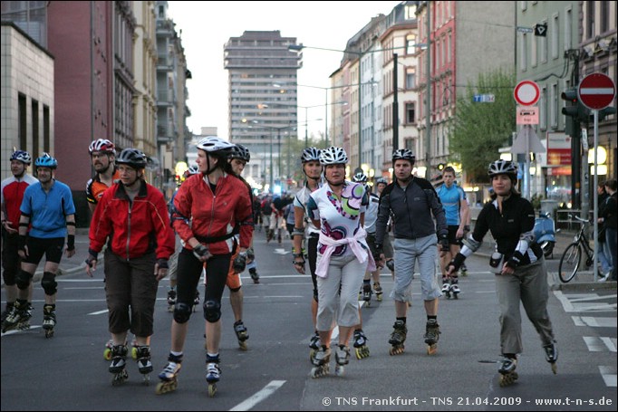 TNS-090421-203800-FR-OA1D3260.jpg