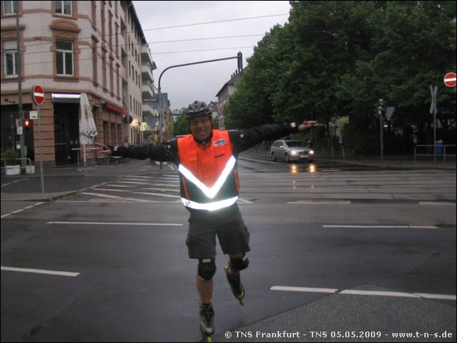TNS-090505-200520-GZ.jpg