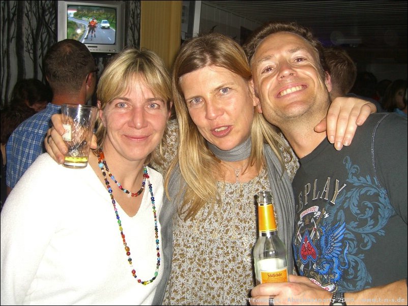 Party-091108-010212-FO.jpg
