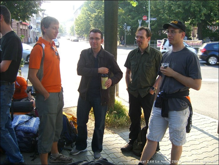 2-24h09-26-064108-FO-CIMG8050.jpg