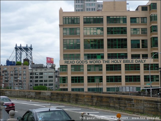 NYC-18133312-CH-P1010877.jpg
