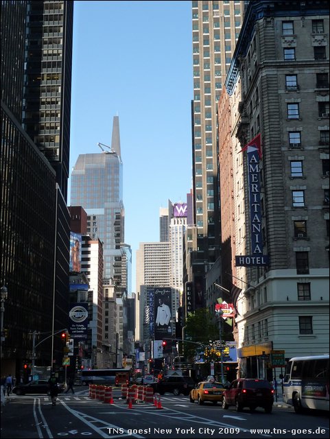 NYC-19080354-CH-P1010959.jpg