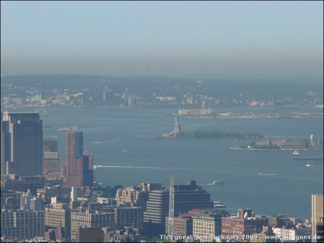 NYC-21085748-CH-P1020169.jpg