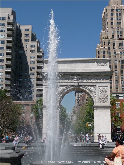 NYC-21144232-CH-P1020226.jpg