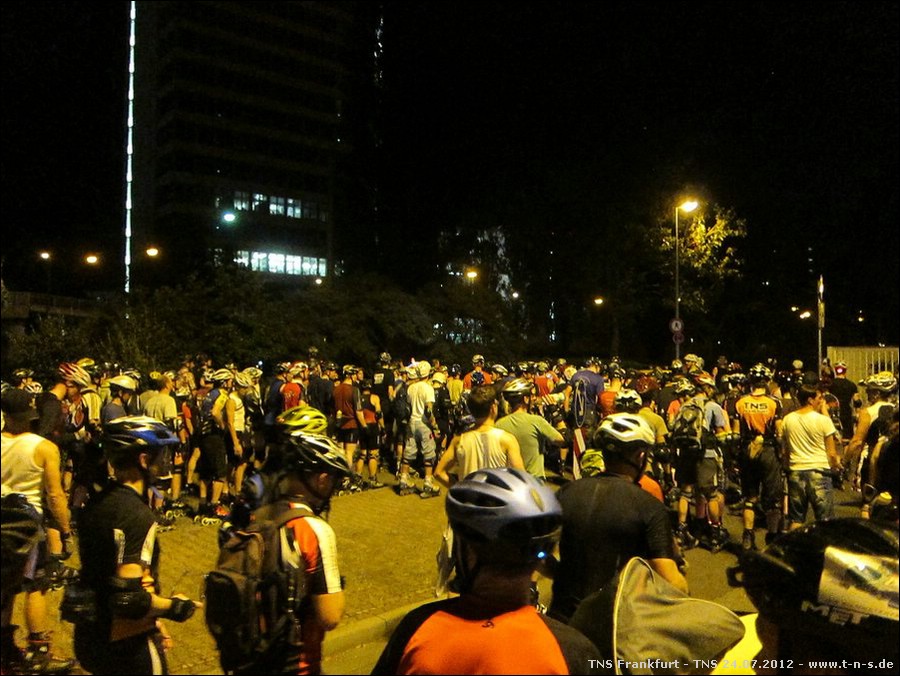 120724-225410-GZ-TNS_IMG_1925.jpg